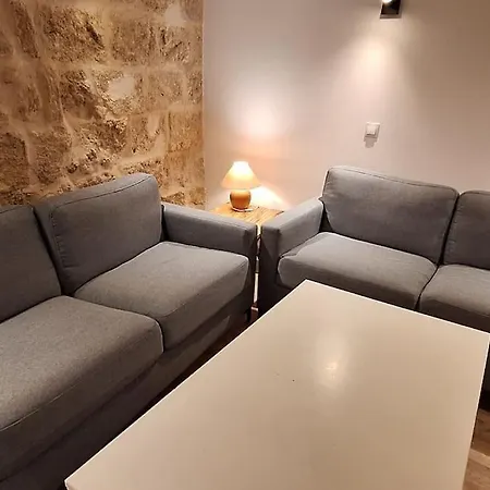 Sleep-in-montpellier, Gaya, 6 Pers, Ecusson * Montpellier