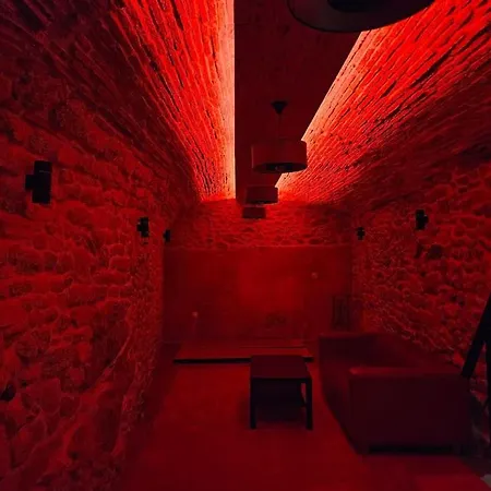 Sleep-in-montpellier, Gaya, 6 Pers, Ecusson