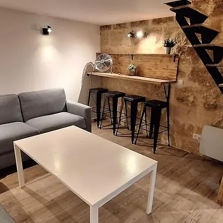 Sleep-in-montpellier, Gaya, 6 Pers, Ecusson Apartment *