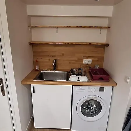 Sleep-in-montpellier, Gaya, 6 Pers, Ecusson *