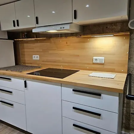 Apartment Sleep-in-montpellier, Gaya, 6 Pers, Ecusson Montpellier