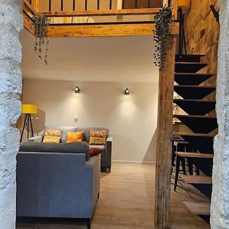 Sleep-in-montpellier, Gaya, 6 Pers, Ecusson * Montpellier