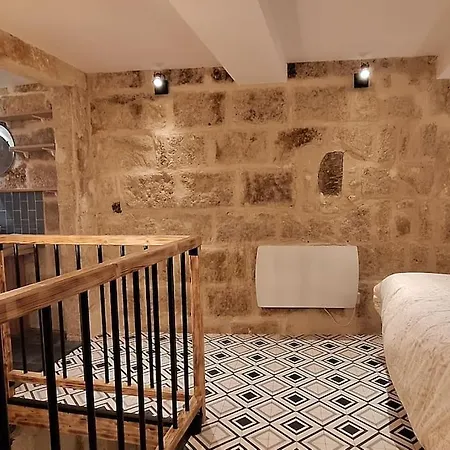 Sleep-in-montpellier, Gaya, 6 Pers, Ecusson Apartment