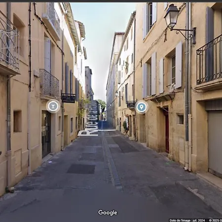 Sleep-in-montpellier, Gaya, 6 Pers, Ecusson