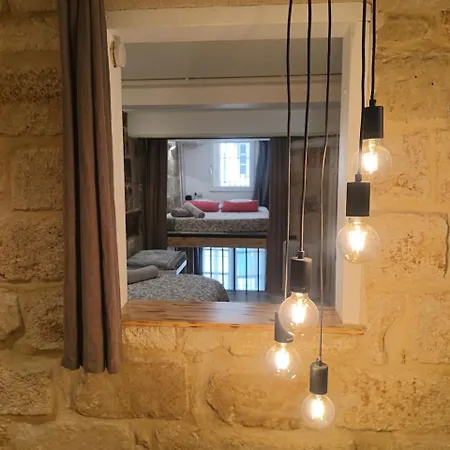 Sleep-in-montpellier, Gaya, 6 Pers, Ecusson *