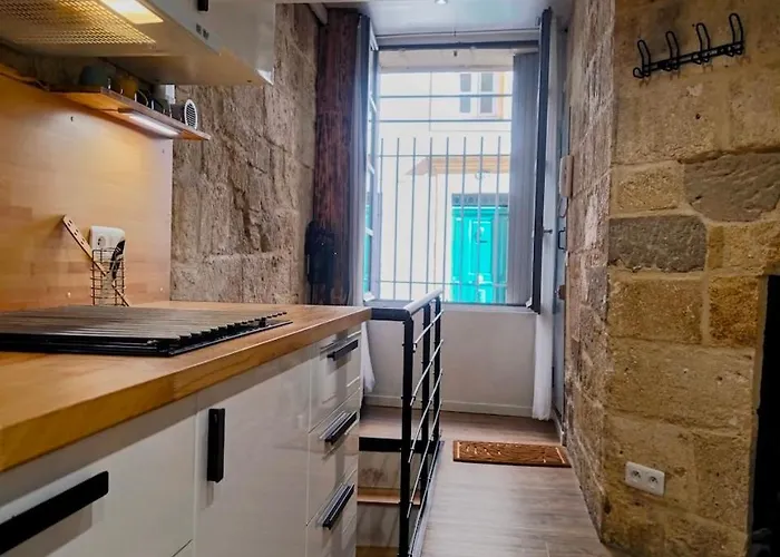 Sleep-in-montpellier, Gaya, 6 Pers, Ecusson