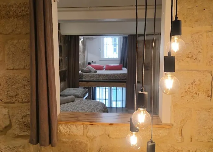 Sleep-in-montpellier, Gaya, 6 Pers, Ecusson *
