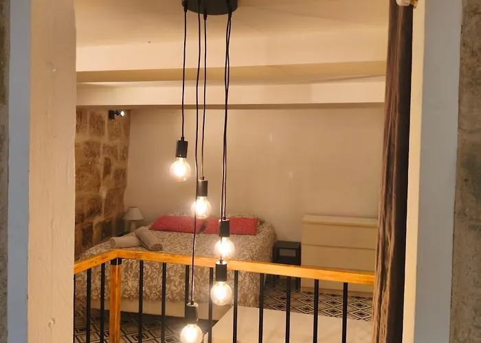 Sleep-in-montpellier, Gaya, 6 Pers, Ecusson Montpellier